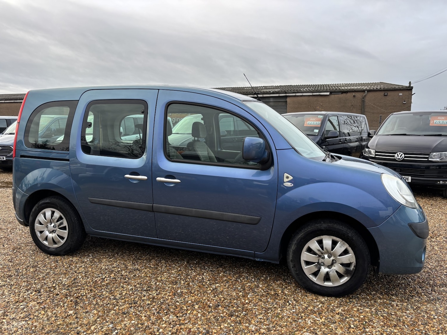 Used Renault Kangoo 2011 for sale - 77313942: Photo 2