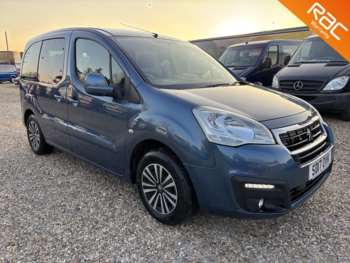 2017 - AUTO WHEELCHAIR ACCESSIBLE VEHICLE AUTOMATIC WAV 1.6 5-Door