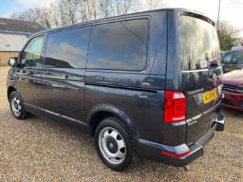 Used Volkswagen Transporter 2019 for sale - 74067657: Photo