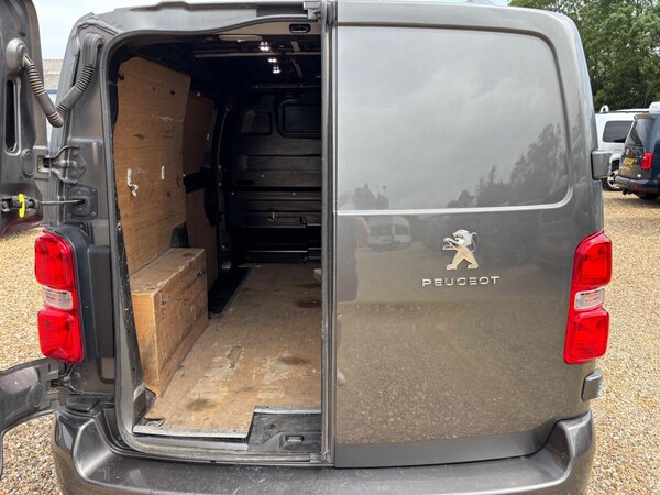 Used Peugeot Expert 2020 for sale - 75095324: Photo 12
