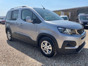 Used Peugeot Rifter 2021 for sale - 79379046: Photo