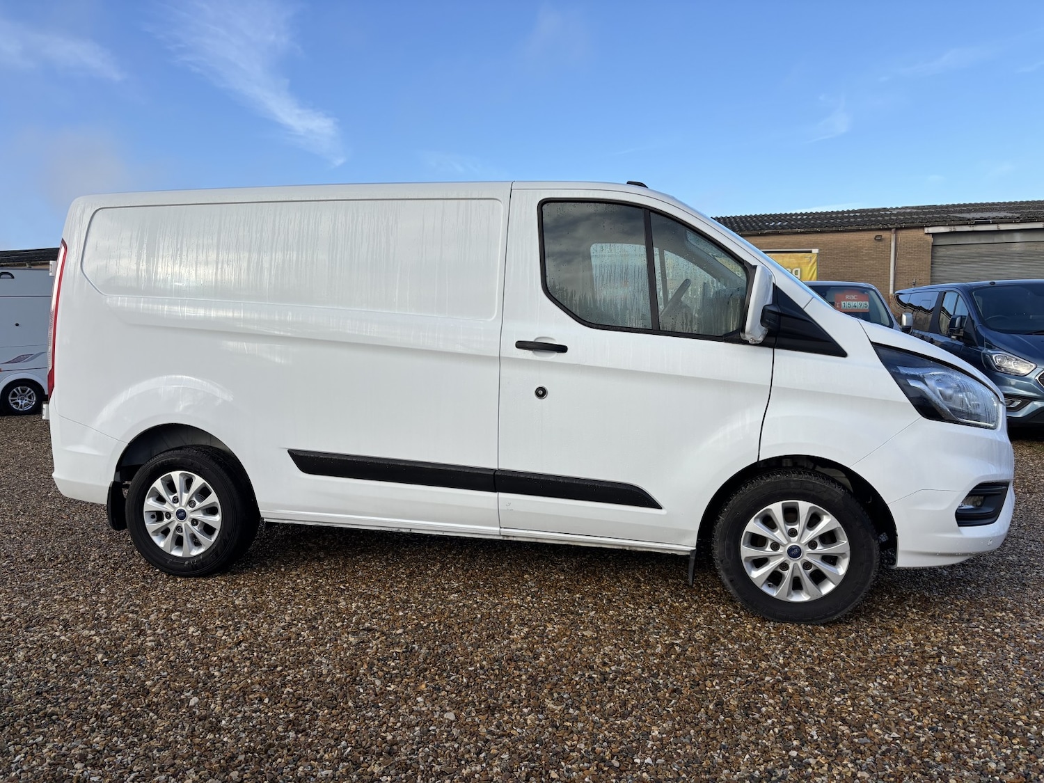Used Ford Transit Custom 2022 for sale - 77313929: Photo 2