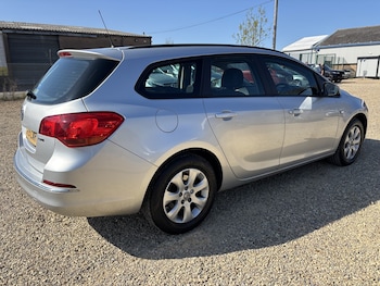 Used Vauxhall Astra 2015 for sale - 78379440: Photo