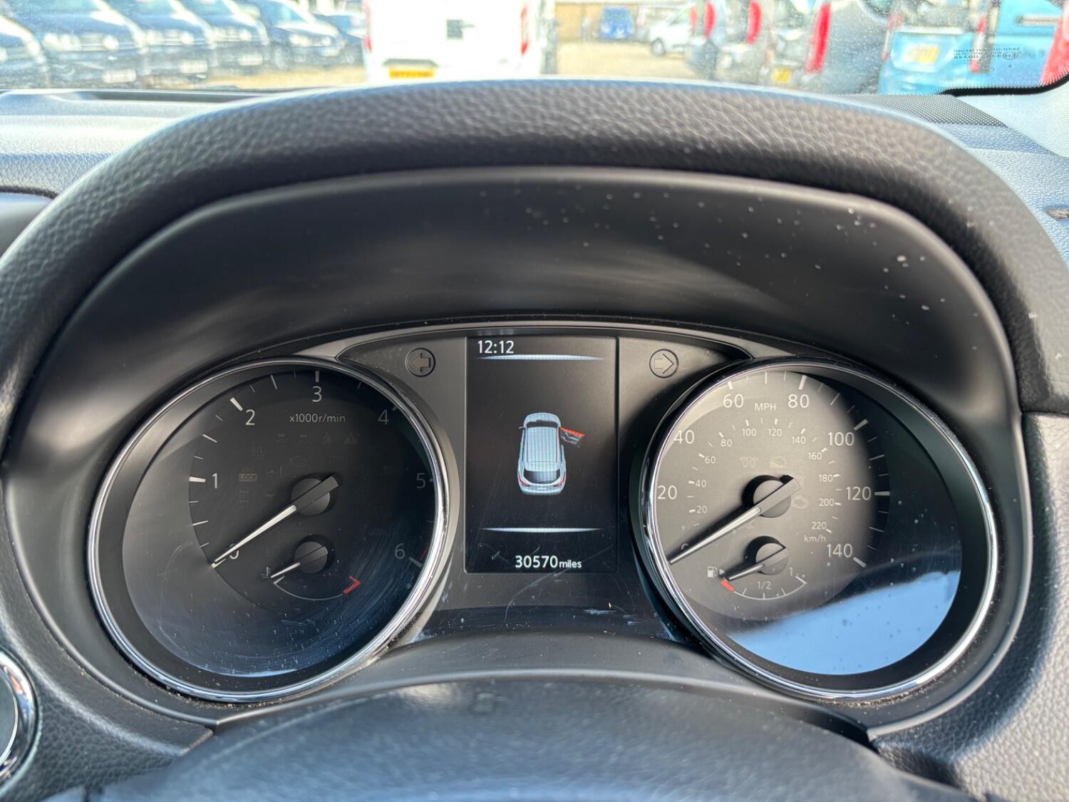 Used Nissan Qashqai 2014 for sale - 76082762: Photo 19