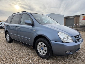 Used Kia Sedona 2010 for sale - 78618122: Photo
