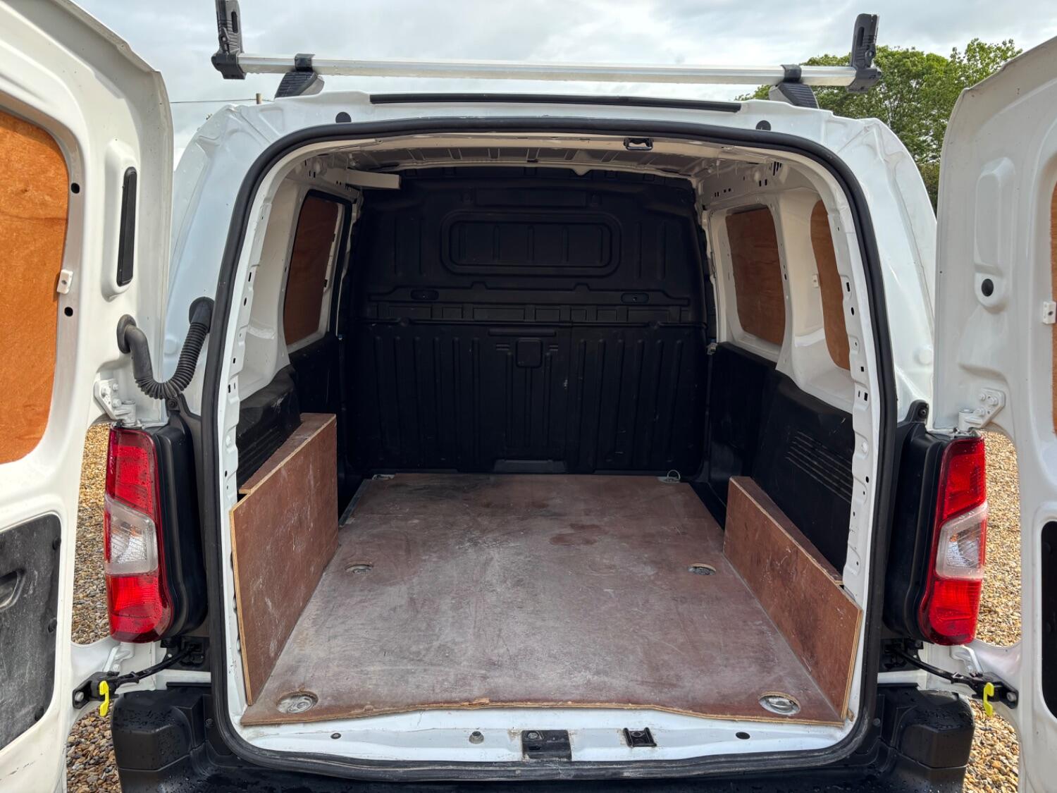 Used Vauxhall Combo 2021 for sale - 77314129: Photo 8