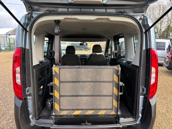 Used Fiat Doblo 2017 for sale - 73037458: Photo 9