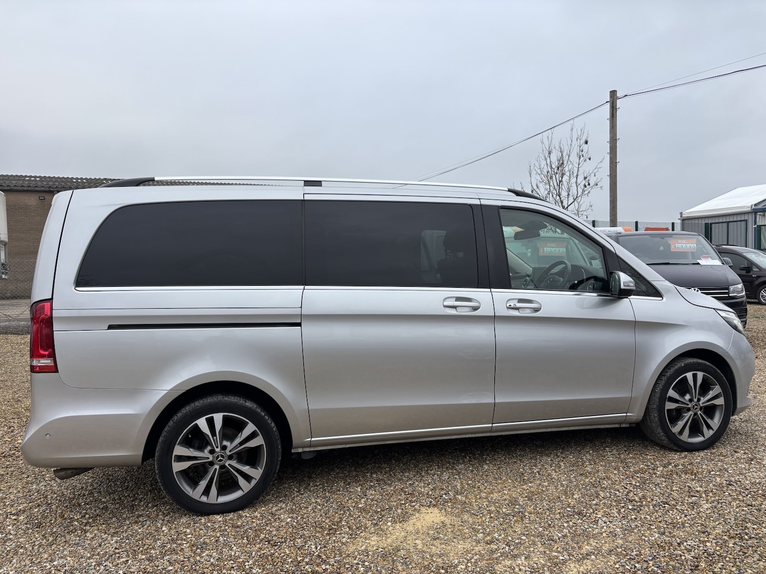 Used Mercedes-Benz V-Class 2019 for sale - 78090671: Photo 2