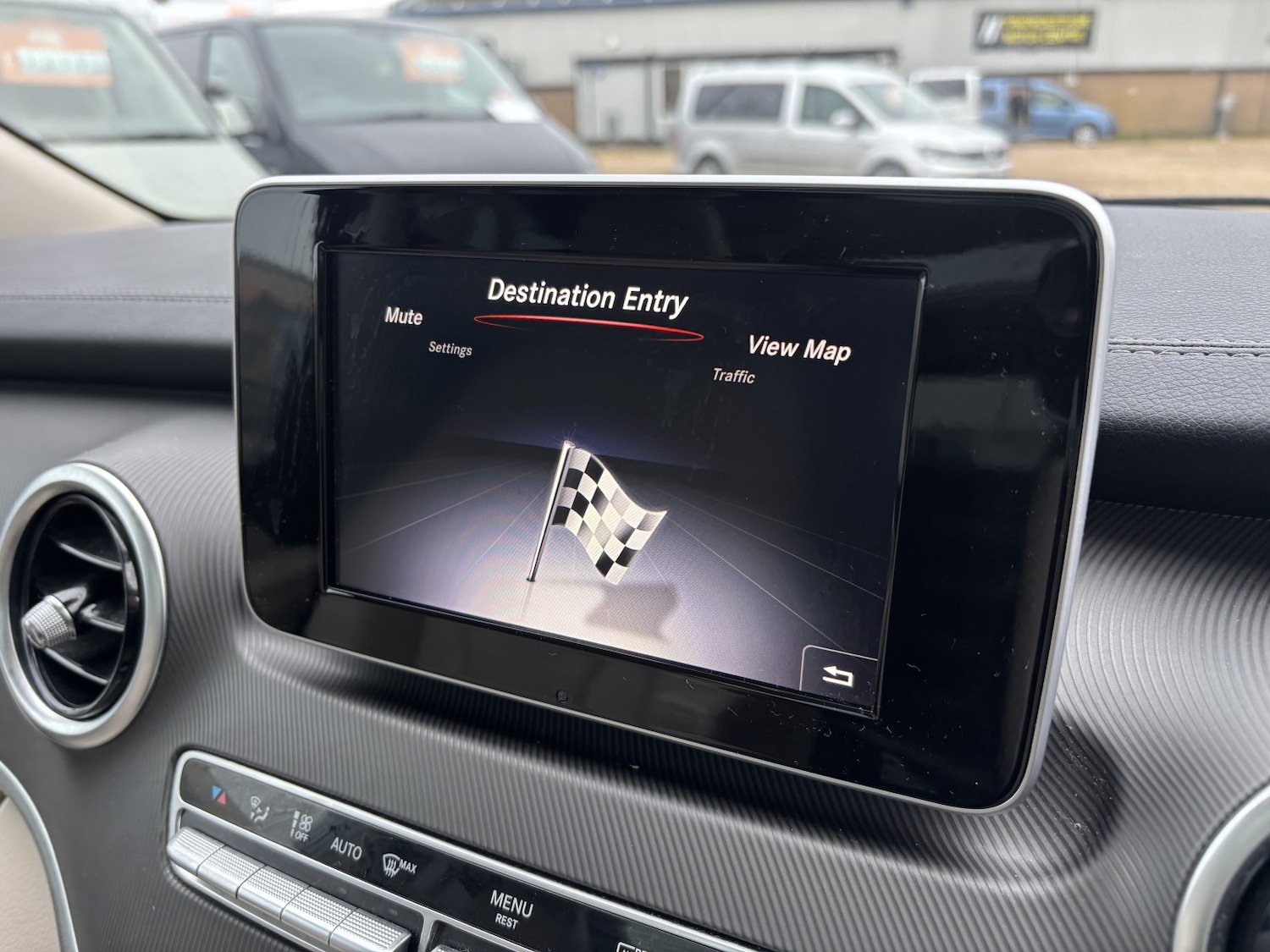 Used Mercedes-Benz V-Class 2019 for sale - 78090671: Photo 24