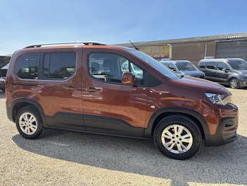 Used Peugeot Rifter 2019 for sale - 79098452: Photo