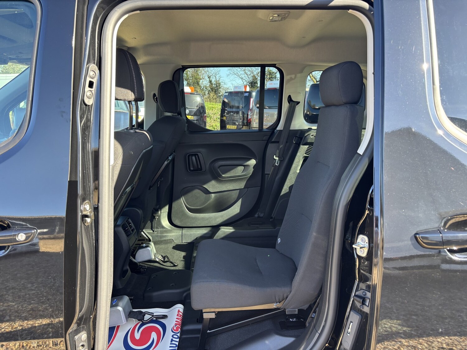 Used Peugeot Rifter 2025 for sale - 77931322: Photo 12