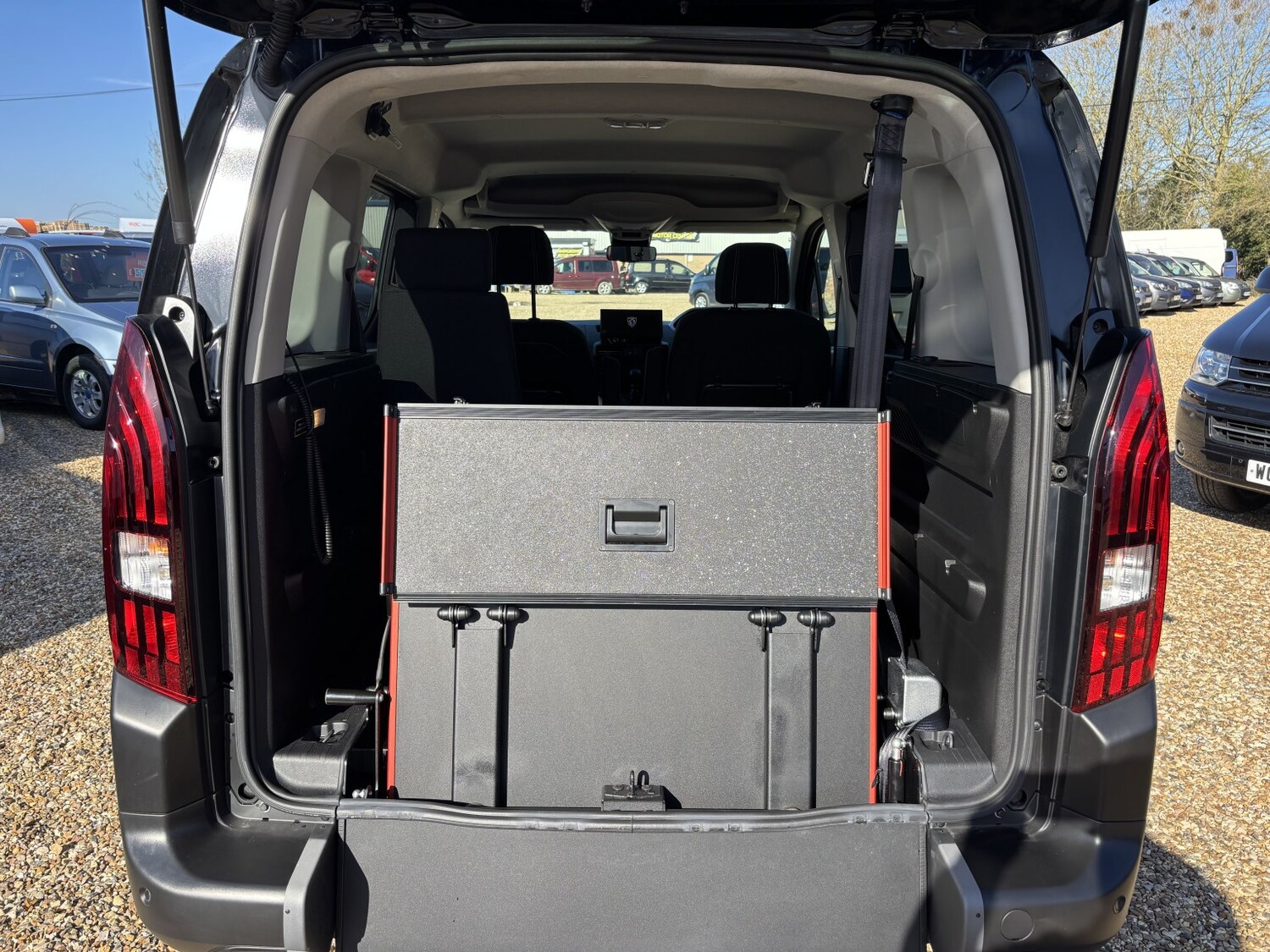 Used Peugeot Rifter 2025 for sale - 77931322: Photo 9