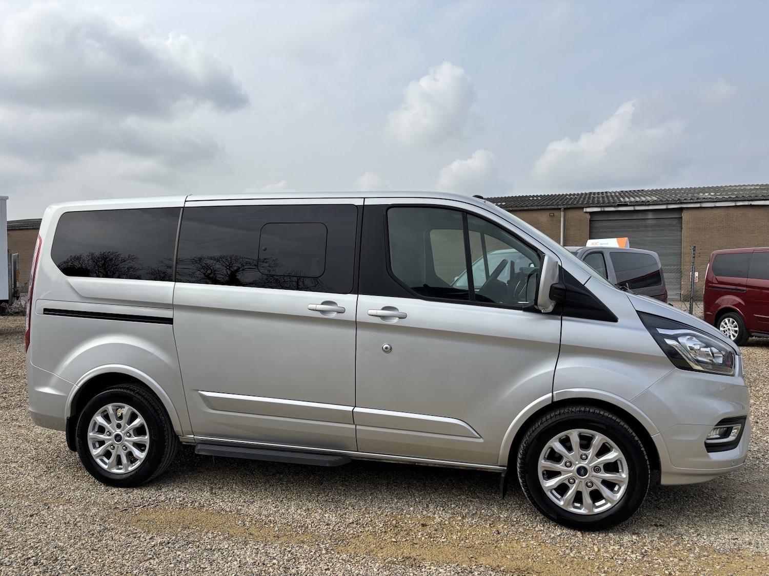 Used Ford Tourneo Custom 2019 for sale - 78011317: Photo 2