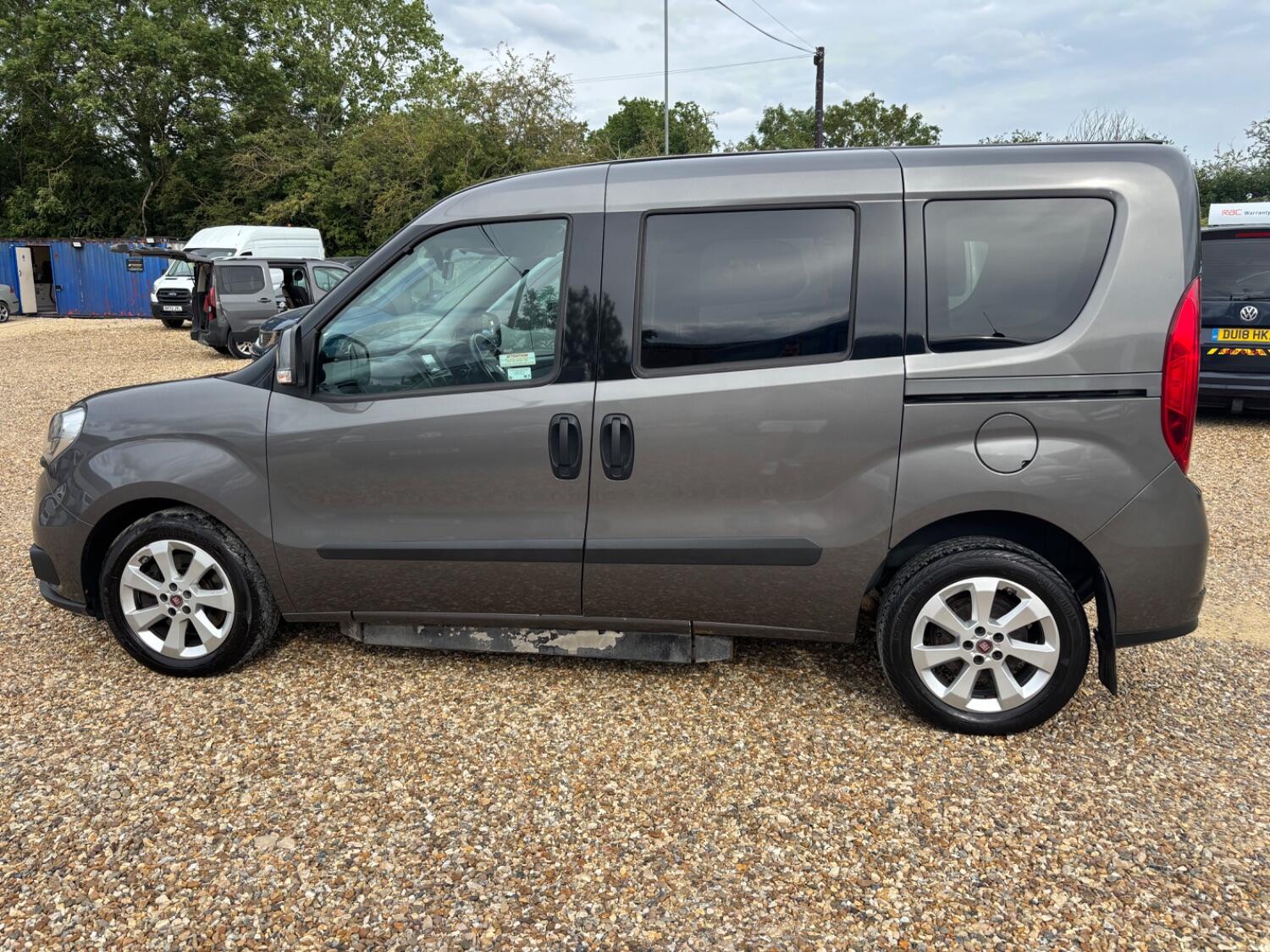 Used Fiat Doblo 2018 for sale - 77314133: Photo 6