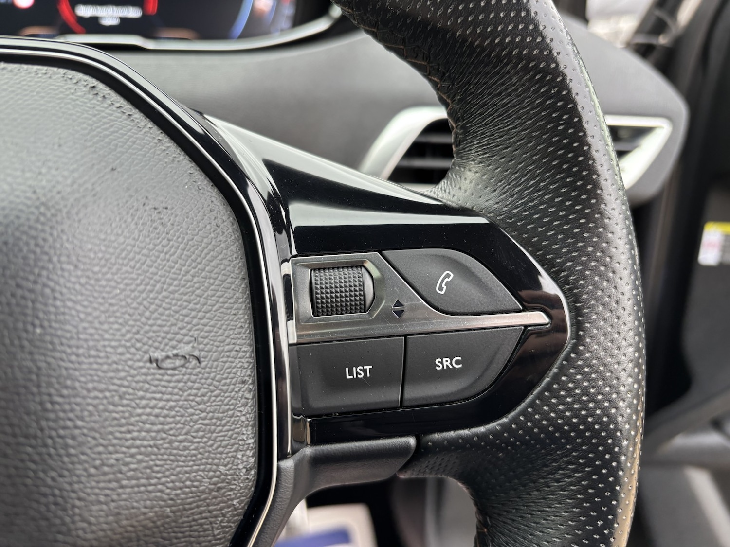 Used Peugeot 3008 2019 for sale - 78011312: Photo 22