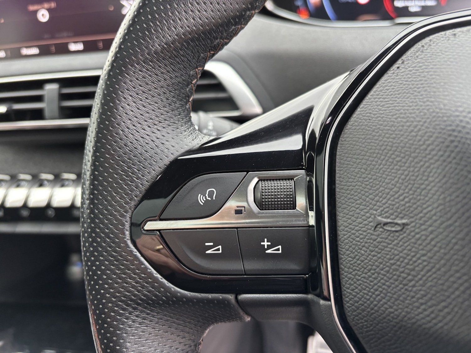 Used Peugeot 3008 2019 for sale - 78011312: Photo 27