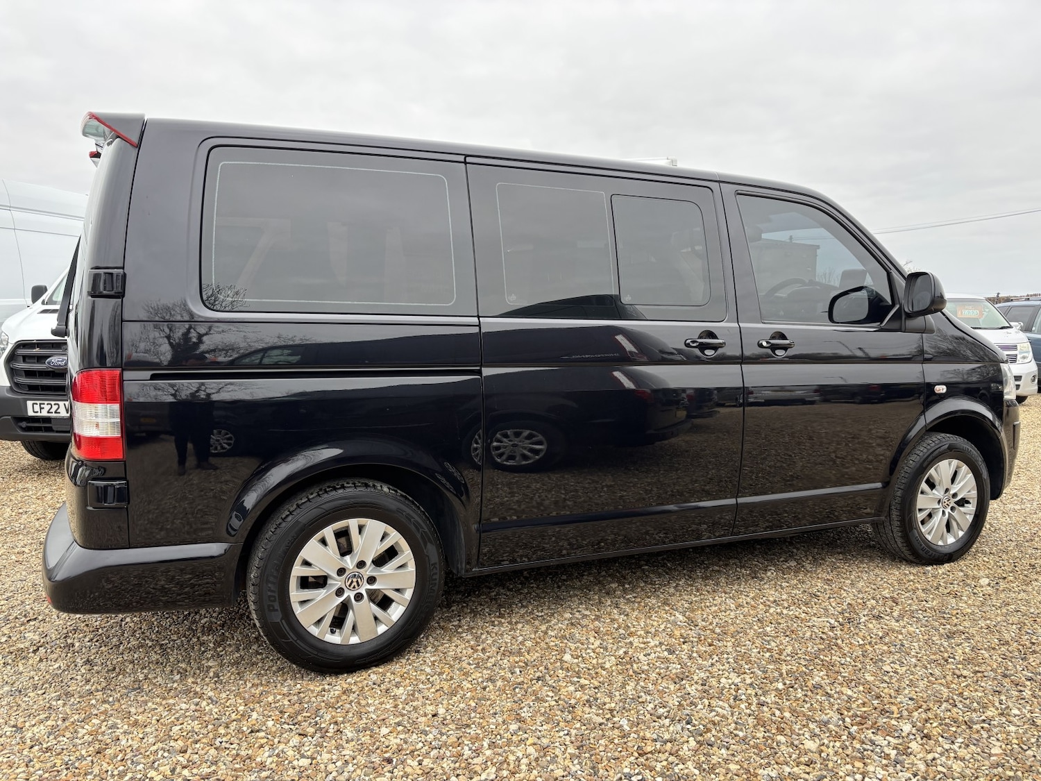 Used Volkswagen Transporter Shuttle 2015 for sale - 78105968: Photo 2