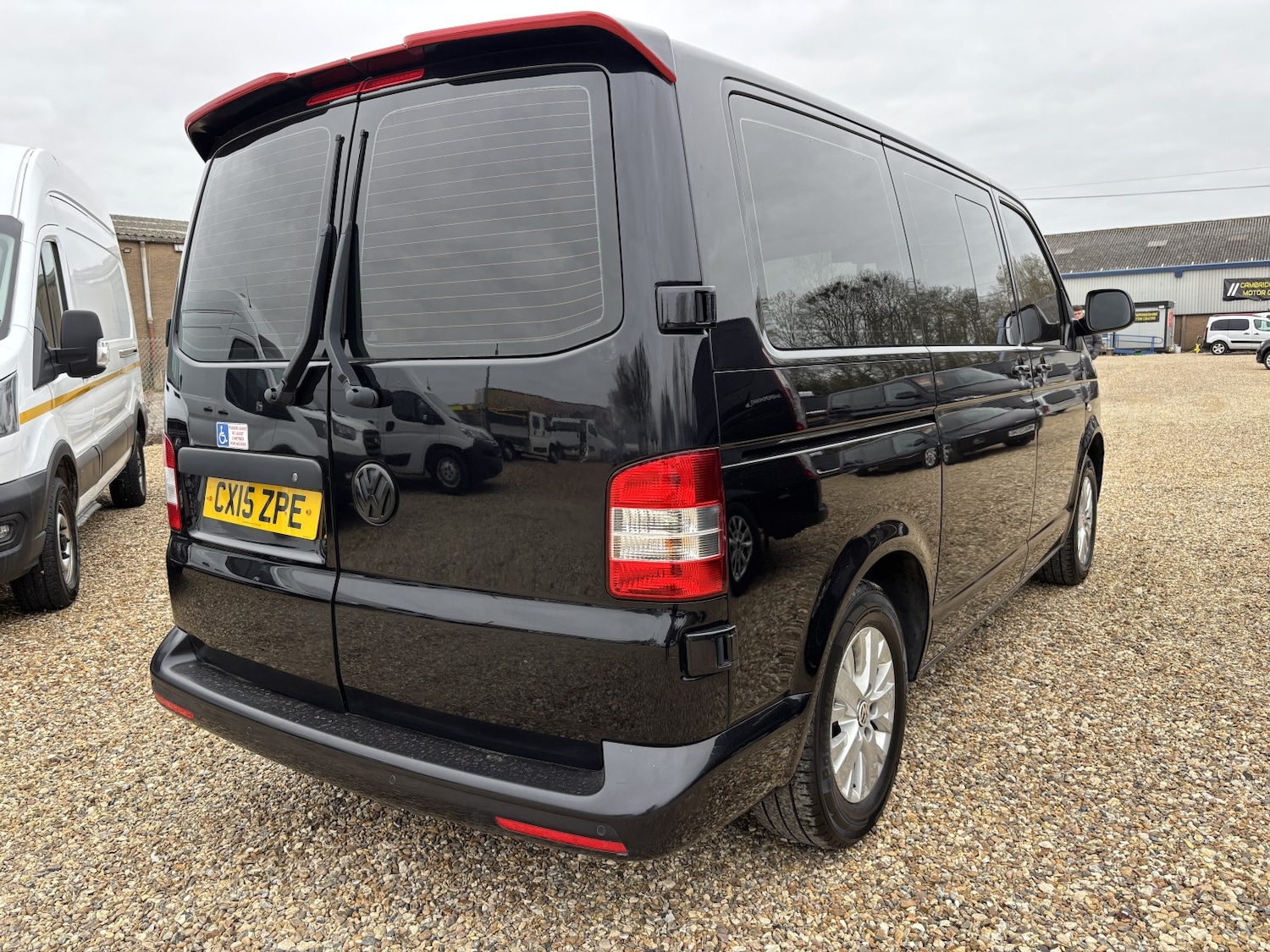 Used Volkswagen Transporter Shuttle 2015 for sale - 78105968: Photo 3