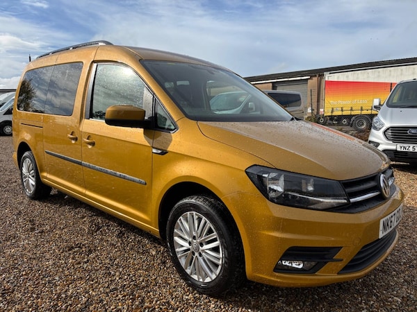 Used Volkswagen Caddy Maxi Life 2018 for sale - 76324834: Photo 1