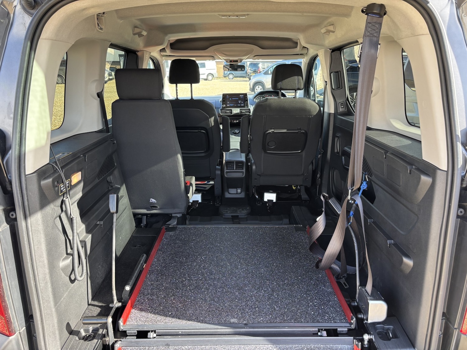 Used Peugeot Rifter 2019 for sale - 78077888: Photo 10