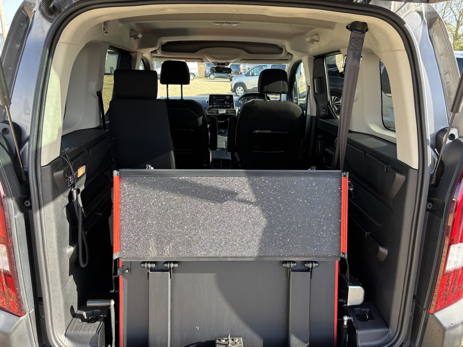 Used Peugeot Rifter 2019 for sale - 78077888: Photo 8