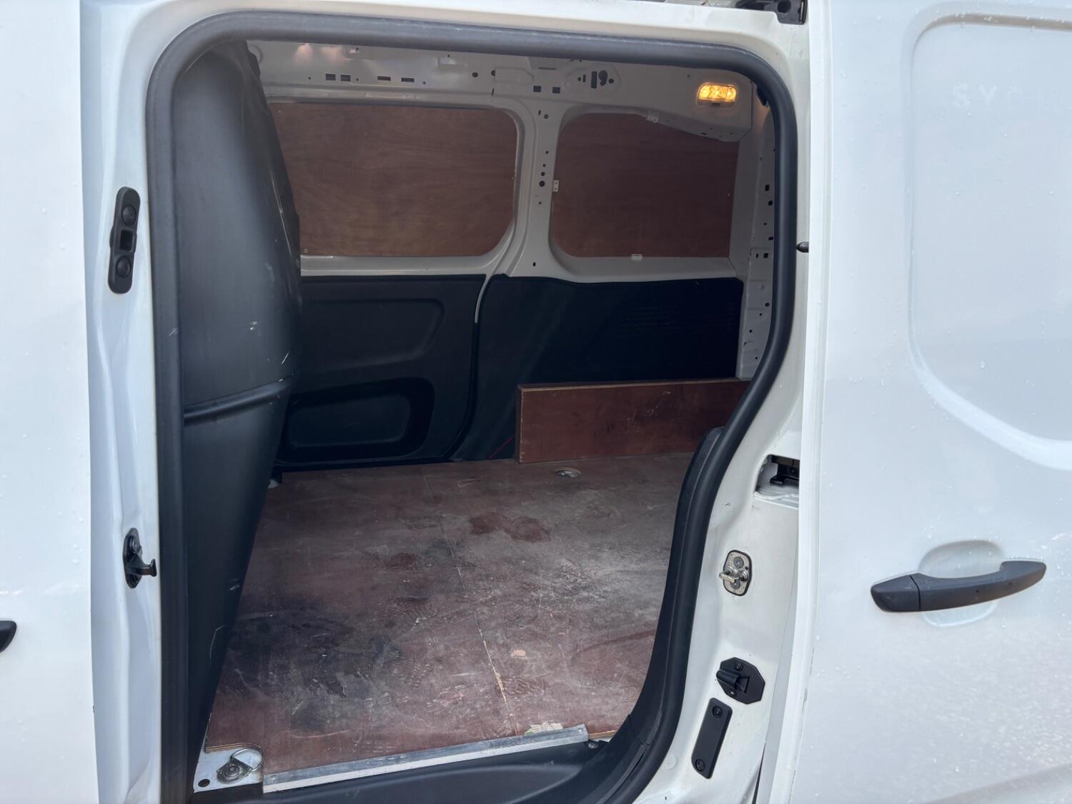 Used Vauxhall Combo 2021 for sale - 76793547: Photo 10