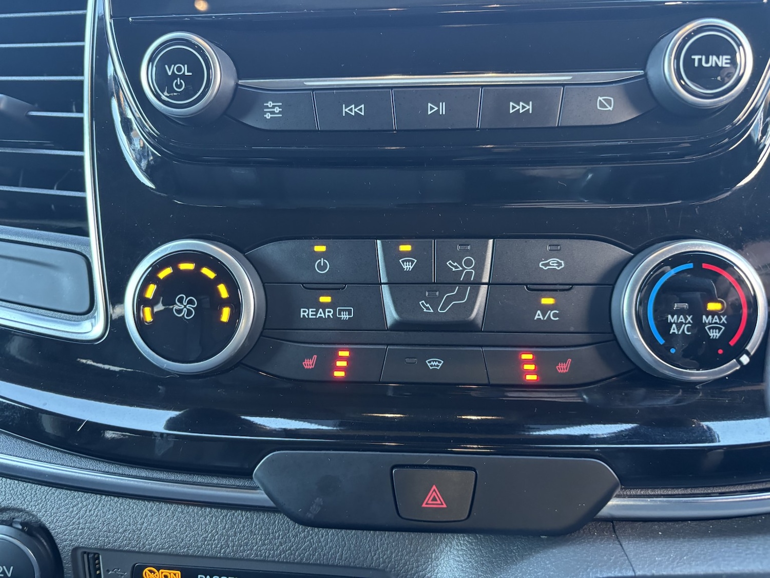 Used Ford Tourneo Custom 2018 for sale - 76718428: Photo 19