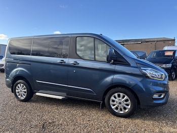 Used Ford Tourneo Custom 2018 for sale - 76718428: Photo