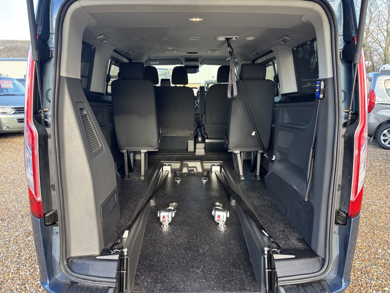 Used Ford Tourneo Custom 2018 for sale - 76718428: Photo 8