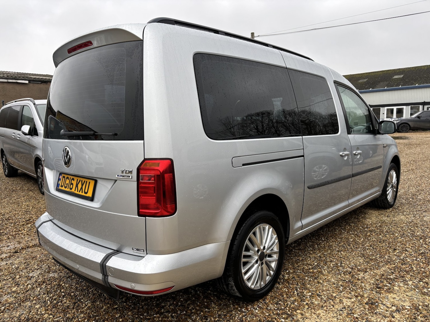 Used Volkswagen Caddy Maxi Life 2016 for sale - 77465729: Photo 3