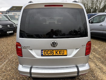 Used Volkswagen Caddy Maxi Life 2016 for sale - 77465729: Photo