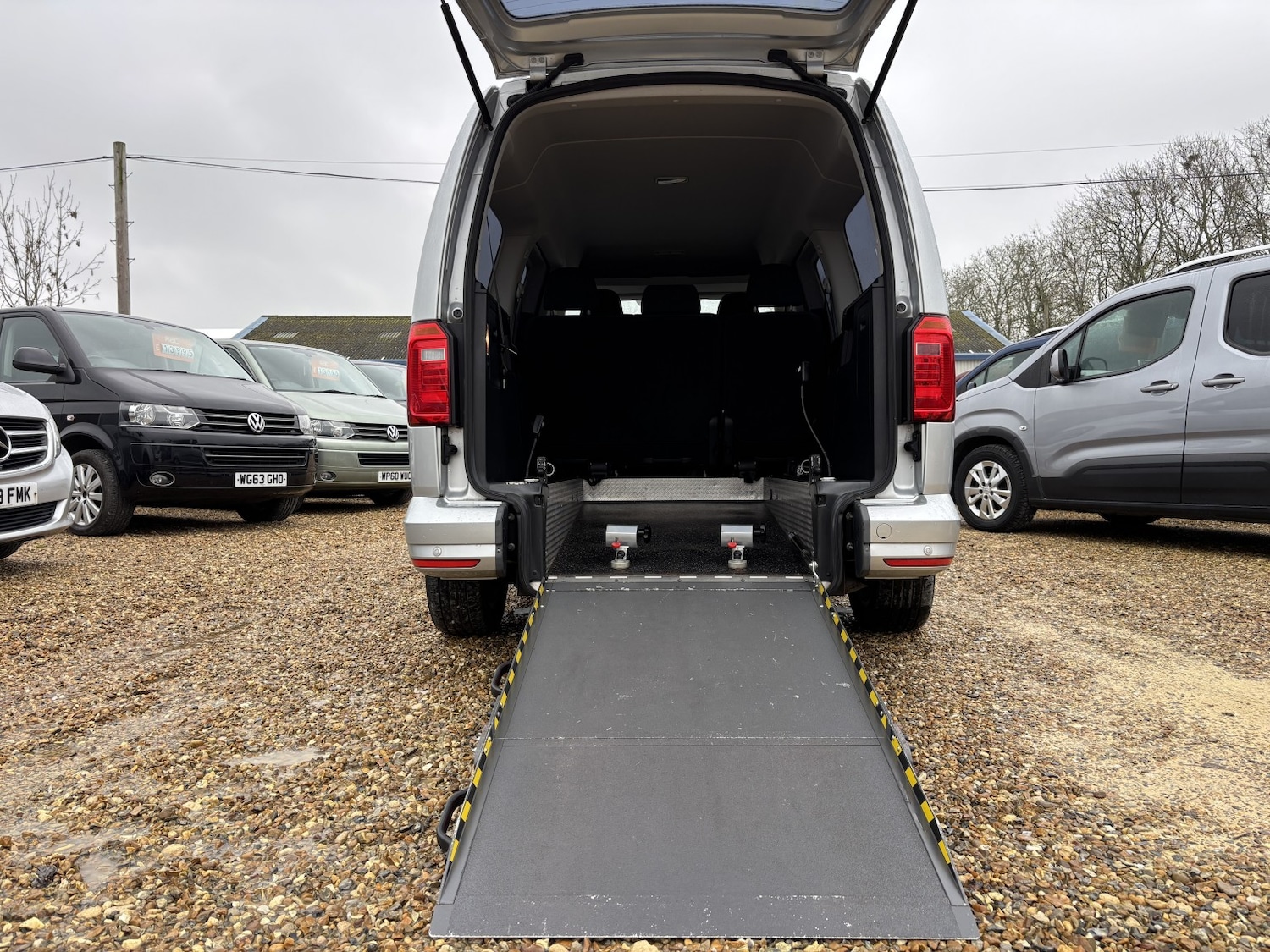 Used Volkswagen Caddy Maxi Life 2016 for sale - 77465729: Photo 8