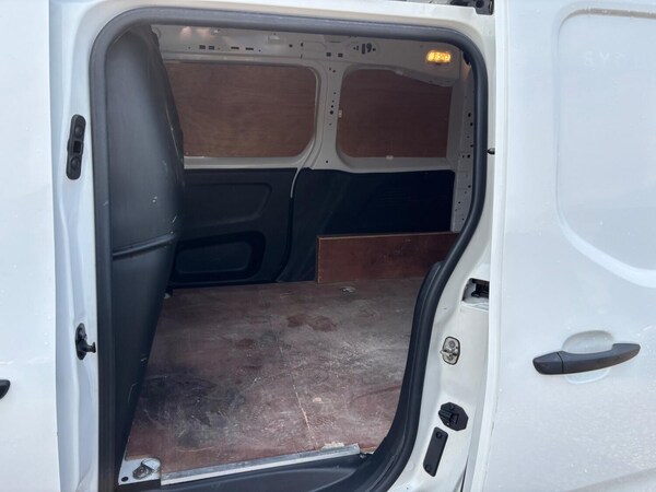 Used Vauxhall Combo 2021 for sale - 74872065: Photo 10