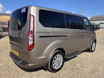 Used Ford Tourneo Custom 2019 for sale - 78266967: Photo