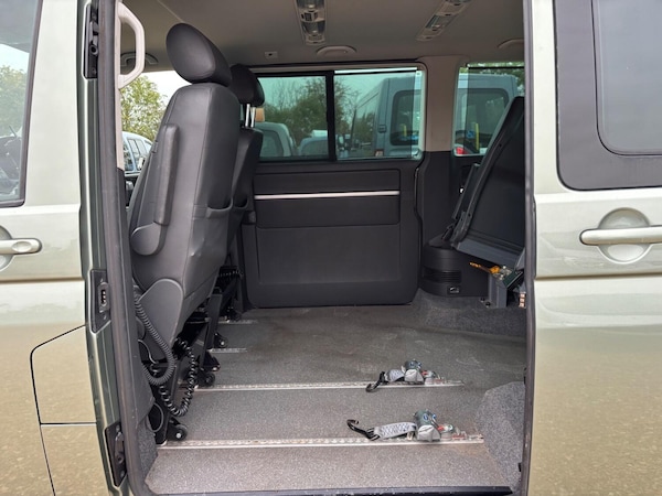Used Volkswagen Caravelle 2011 for sale - 76246163: Photo 10