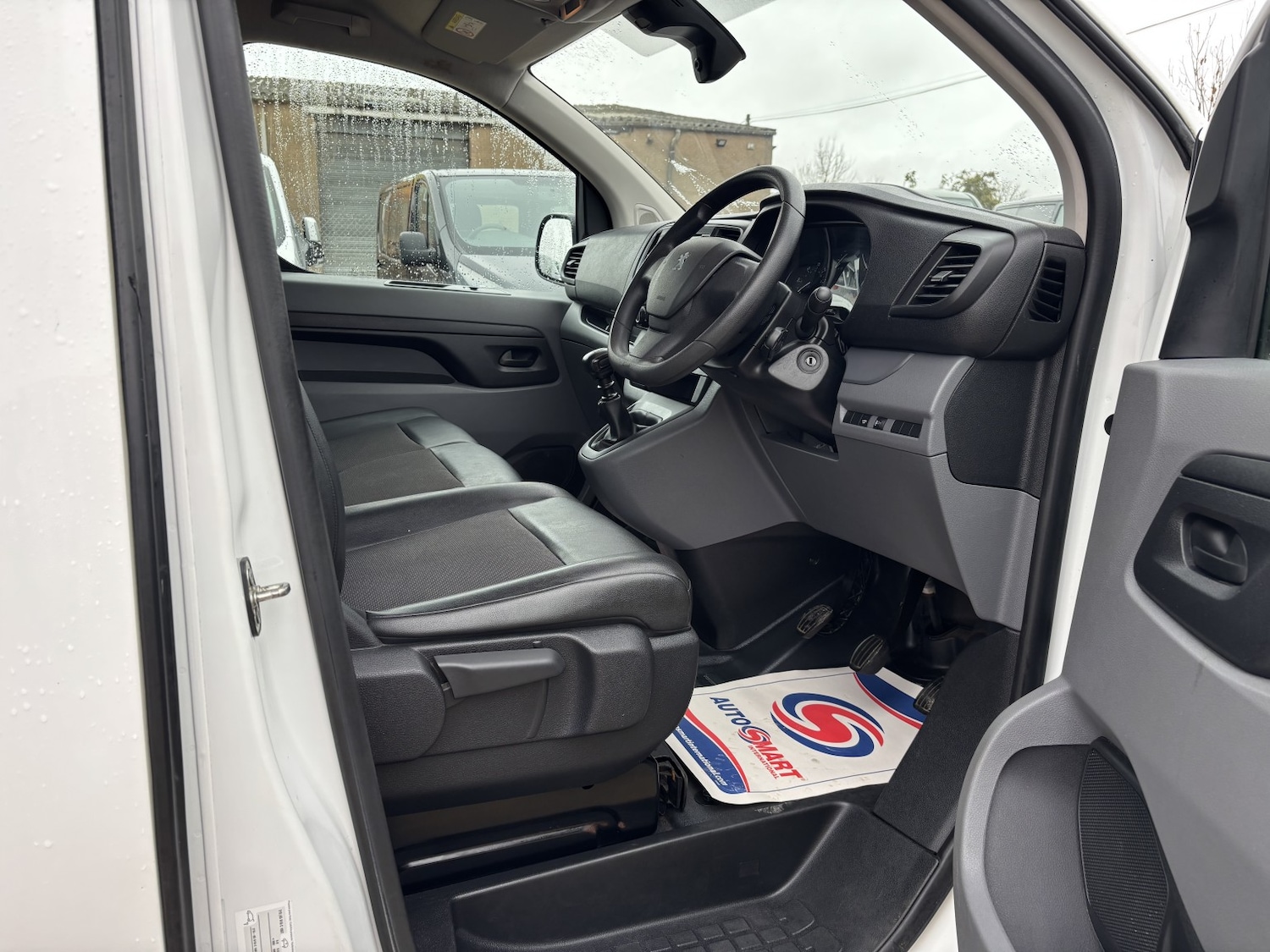 Used Peugeot Expert 2022 for sale - 76525722: Photo 14