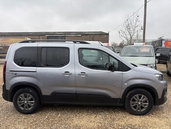 Used Peugeot Rifter 2023 for sale - 78976414: Photo