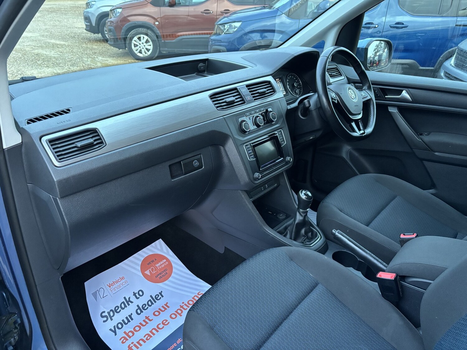 Used Volkswagen Caddy Maxi Life 2020 for sale - 77314094: Photo 11