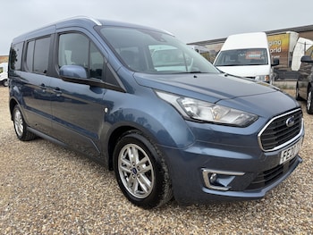 Used Ford Grand Tourneo Connect 2020 for sale - 78925948: Photo