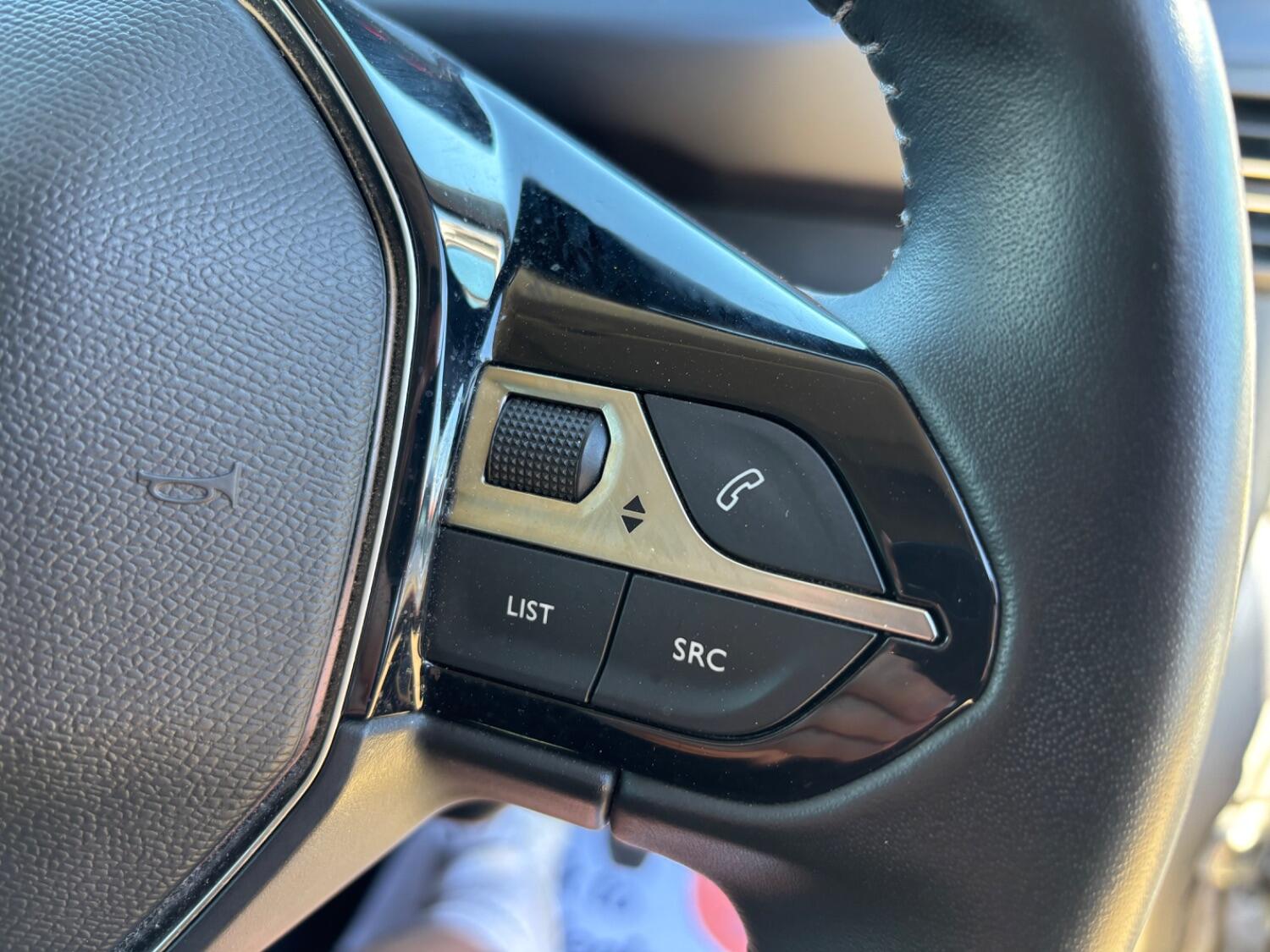 Used Peugeot Rifter 2021 for sale - 76793557: Photo 26