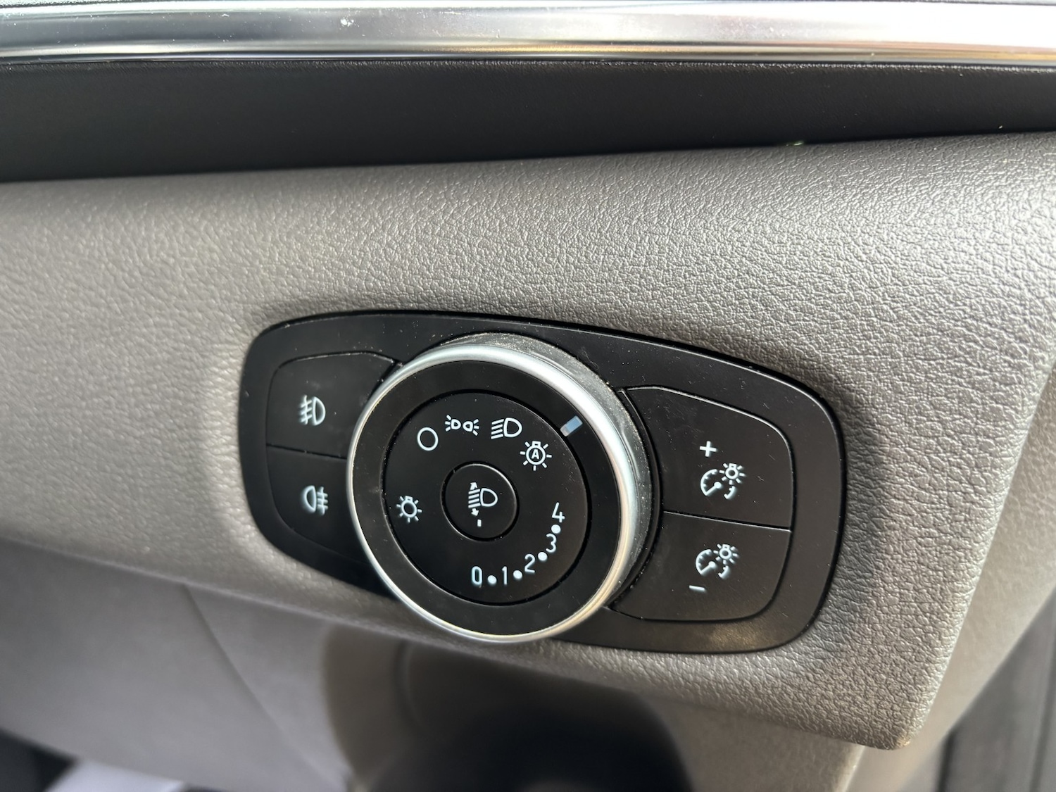 Used Ford Tourneo Custom 2020 for sale - 76785136: Photo 21