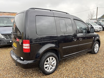 Used Volkswagen Caddy Life 2016 for sale - 77409540: Photo