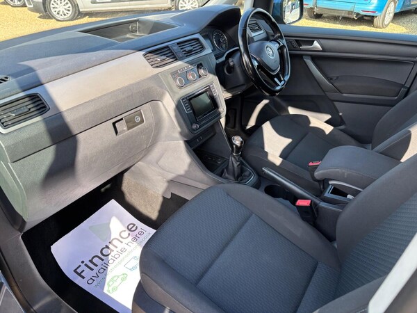 Used Volkswagen Caddy Maxi Life 2018 for sale - 75497259: Photo 12
