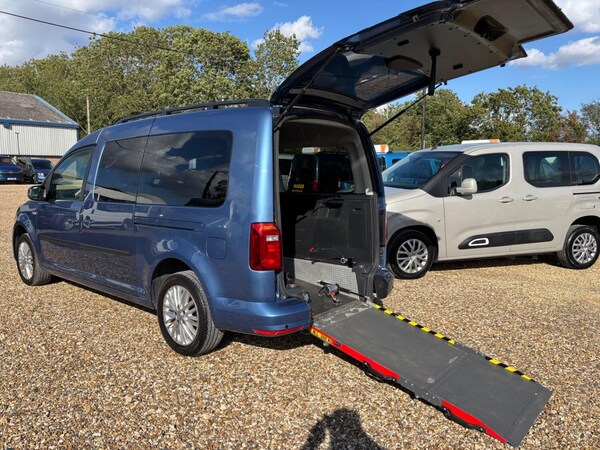 Used Volkswagen Caddy Maxi Life 2018 for sale - 75497259: Photo 7