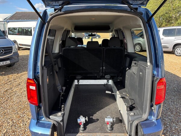 Used Volkswagen Caddy Maxi Life 2018 for sale - 75497259: Photo 9