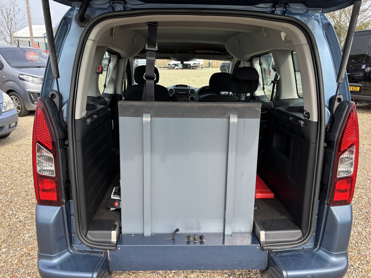 Used Peugeot Partner Tepee 2012 for sale - 78011309: Photo 8