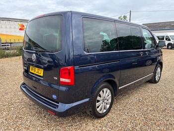 Used Volkswagen Caravelle 2011 for sale - 75453467: Photo