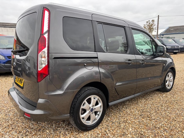 Used Ford Tourneo Connect 2016 for sale - 76246165: Photo 3
