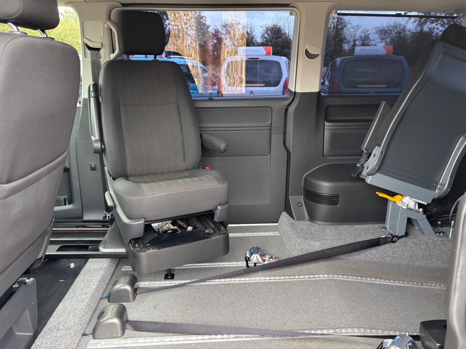 Used Volkswagen Transporter Shuttle 2020 for sale - 77314077: Photo 10