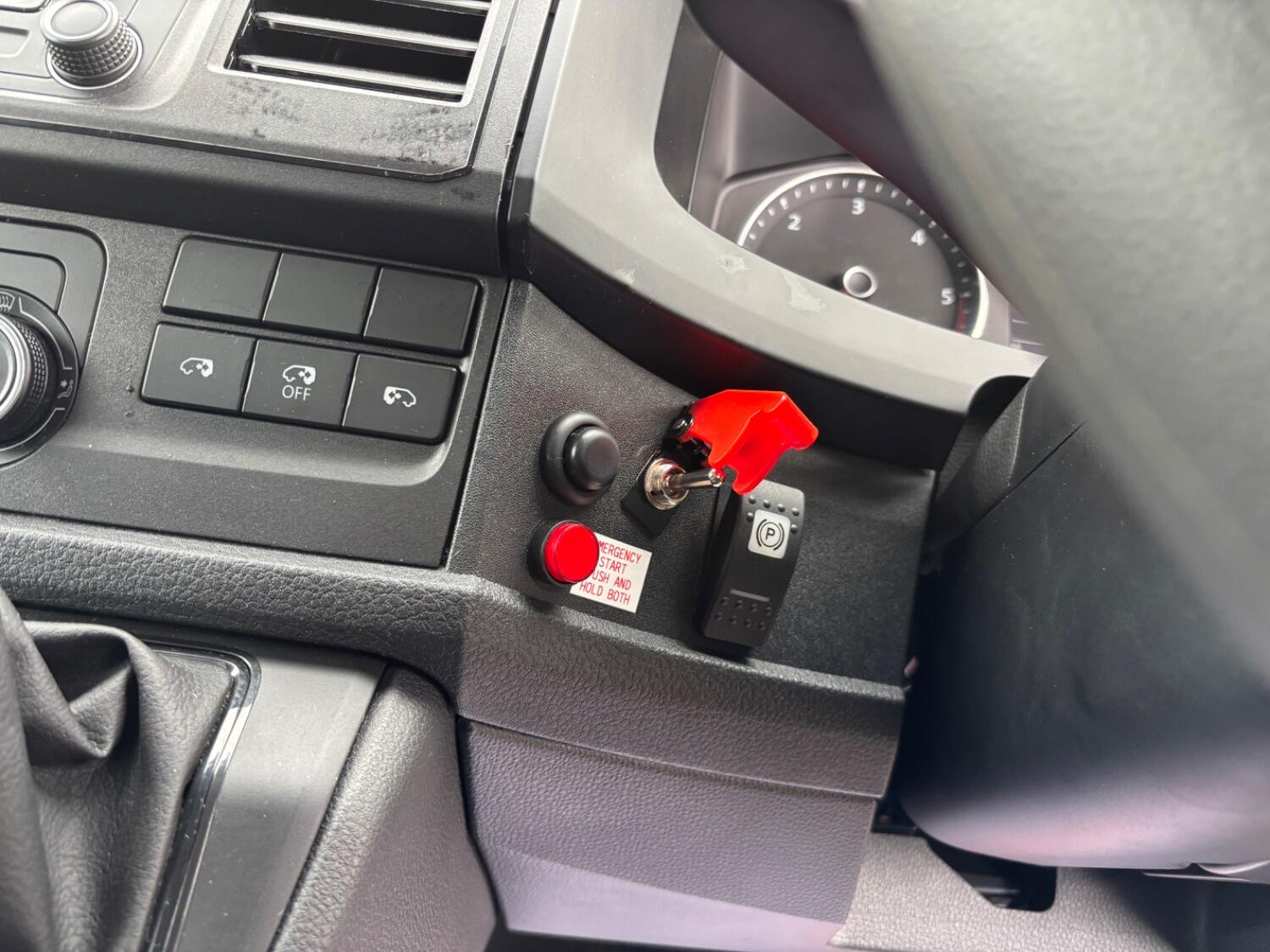 Used Volkswagen Transporter Shuttle 2020 for sale - 77314077: Photo 18